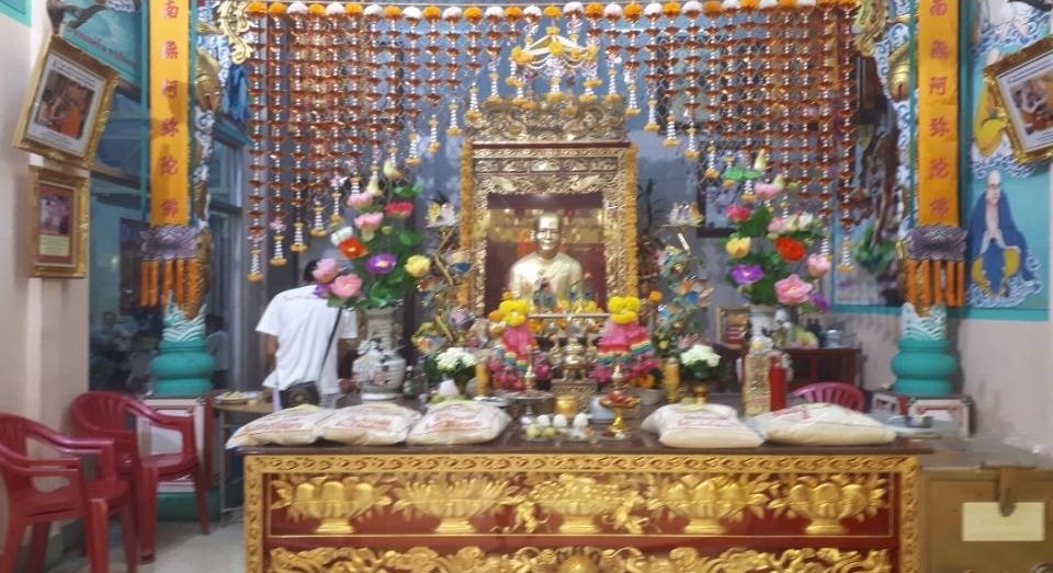 Tha Ruea Phra Thaen3.jpg