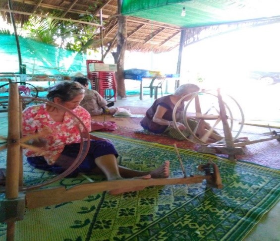 รูปฝ่าย