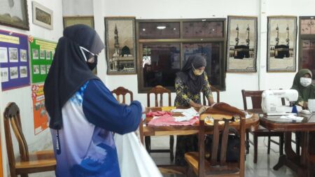 91176759 3103827249648847 7039565377986101248 O