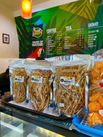 103686395 139840577685769 2798879675135417785 N