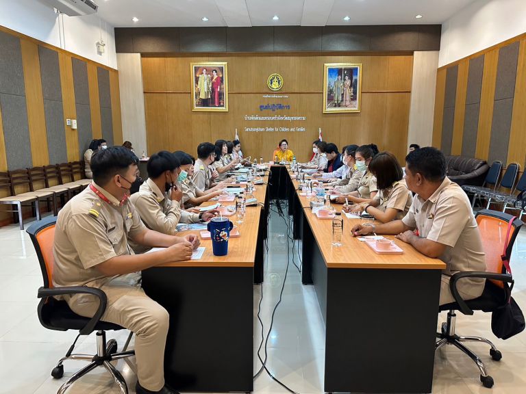 6cf38281 003f 4a5d 9de5 03b1ff71ecd4