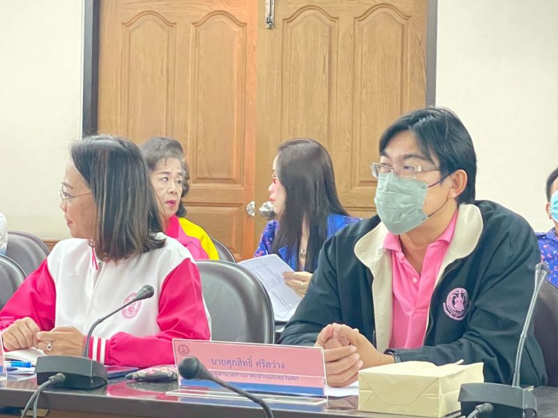 685f33f7 7f01 46c5 8789 127b1dff46aa 0