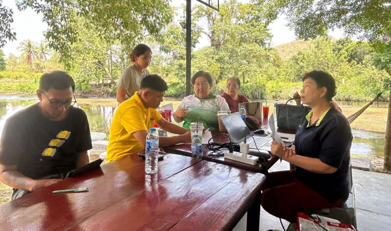 724fd7b7 F933 40fb A9a8 763f48828165