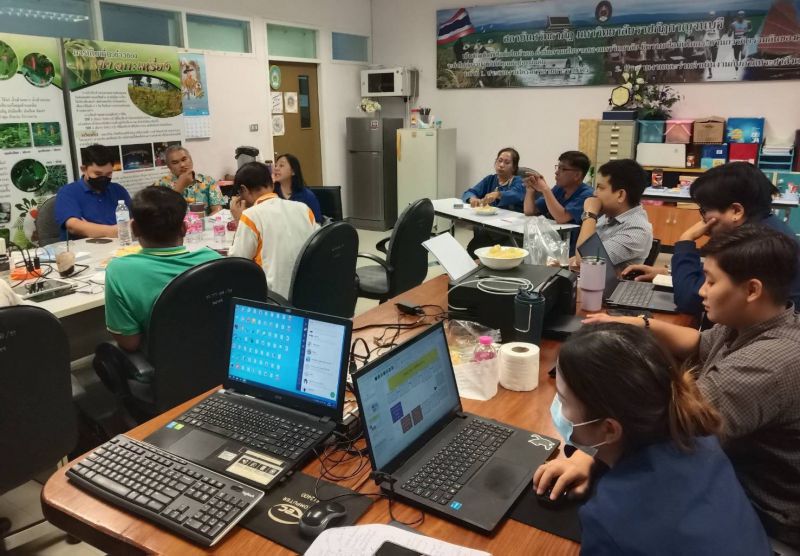 1407bc71 F0ae 4f93 Ad19 1bdea8e7f556