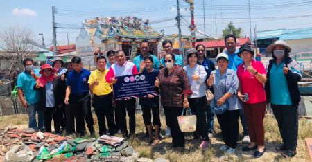 ‘รองผู้อำนวยการ พอช. ลงพื้นที่การขับเคลื่อนงานกองทุนสวัสดิการชุมชนตำบลบางขุนไทร  อำเภอบ้านแหลม จังหวัดเพชรบุรี