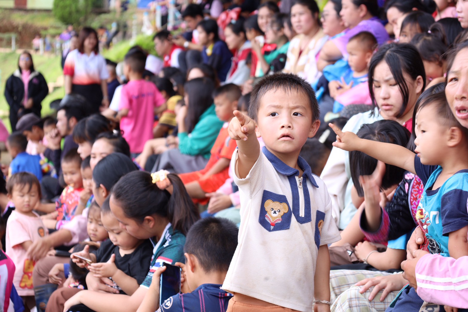 Line Album 181068 251018 33