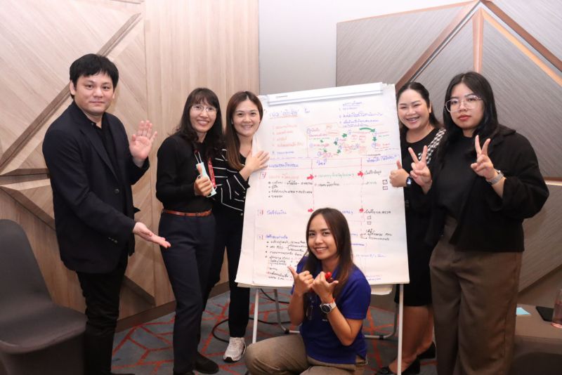 Line Album 2025.11.3 251106 3